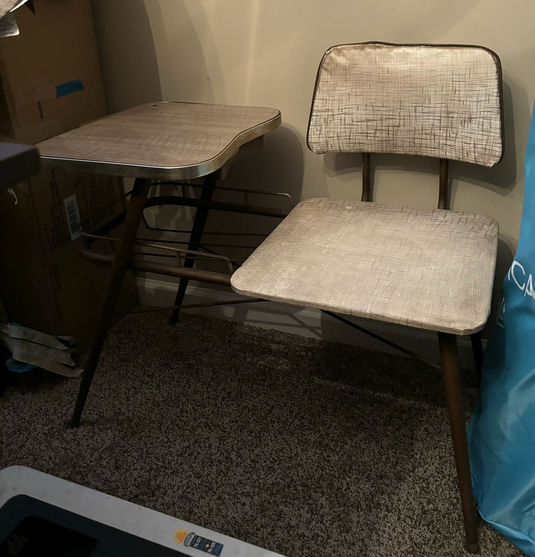 Mid century modern telephone seat /gossip chair project piece