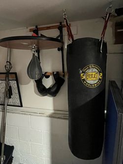 Everlast Heavy bag and speed bag