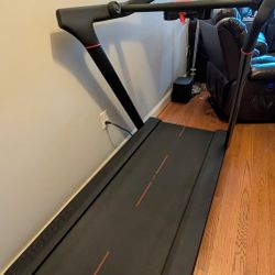 Peloton Tread