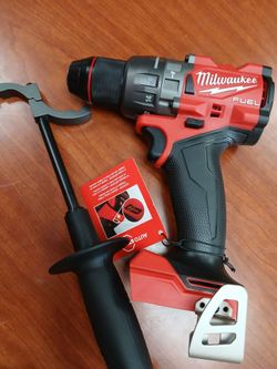 Milwaukee new Hammer Drill Fuel 18M