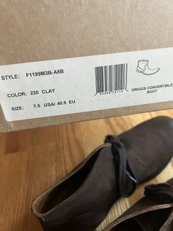 New John Varvatos Driggs Convertible Chukka Boot. Size 7.5 Dark