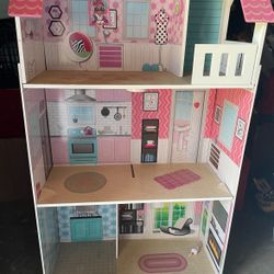 Girl Kitchen &  Doll House