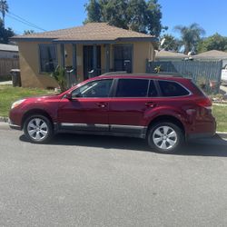 2011 Subaru Outback Limited 