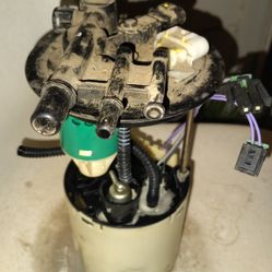 06 Pontiac Grand Prix Fuel Pump OEM. 3.8 Motor