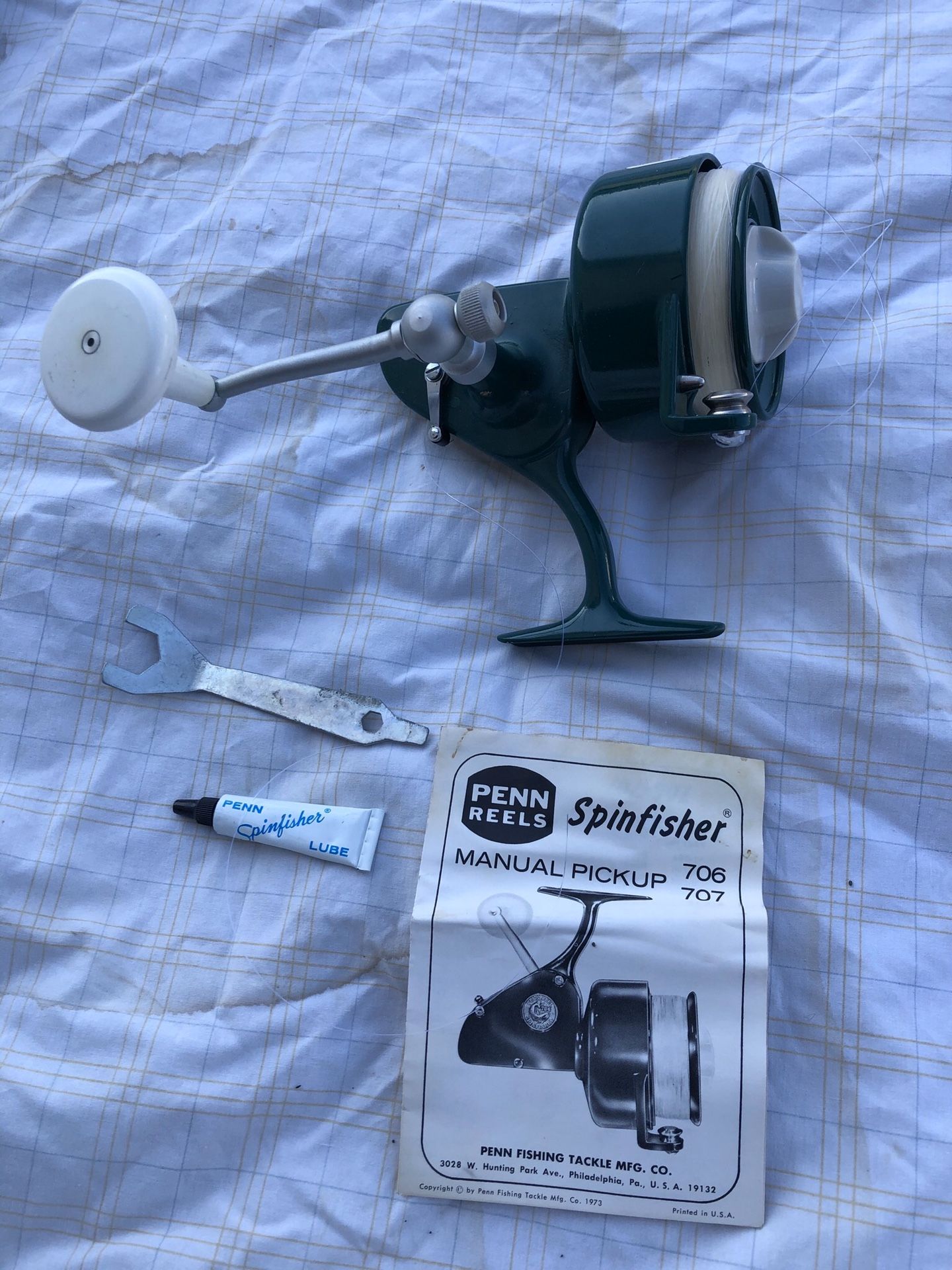 Brand new Vintage Penn 706 Fishing Reel