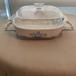 Corning Ware-Blue Cornflower 2.5 QT Square Casserole (lid &tray Incl.)