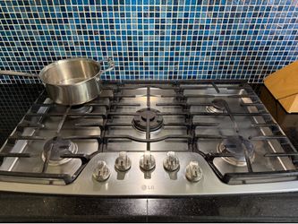 LG 36 in. Gas Cooktop 5 burners