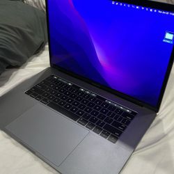 Apple MacBook Pro 2016 15in 16gb ram i7