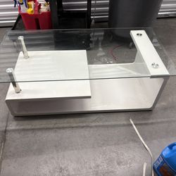 Elegant Coffee Table With Glass Top 