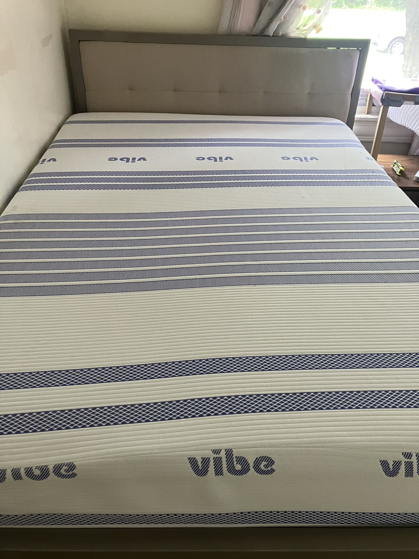 New Vibe mattress plus headboard frame