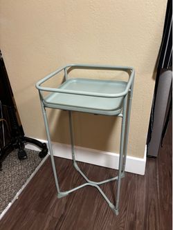 Plant stand