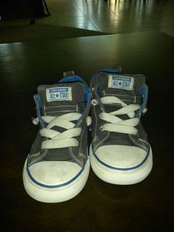 Converse size 9 in
