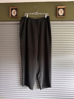 Green Flowy Pants Size 18w