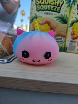 Unicorn squishy