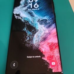 512gb Samsung Galaxy S22 Ultra Like new UNLOCKED (READ DESCRIPTION) 