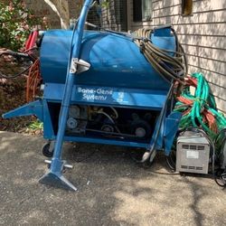 Commercial Carpet Cleaners $1000 Each (2 Of Them)