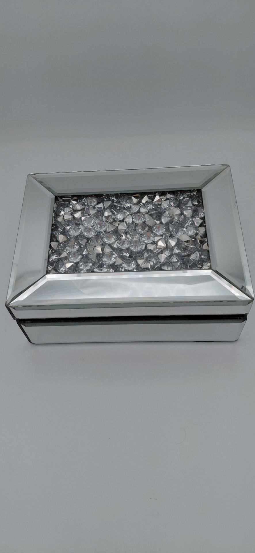 Beautiful Mirrored Jewelry/ Trinket Box