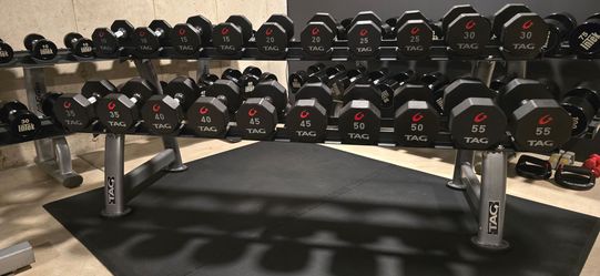Tag Fitness 8 sided Pro-Style Urethane dumbbells and rack