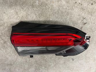 2019 2020 2021 Toyota RAV4 RAV-4 Tail Light Left LH LED Inner OEM 