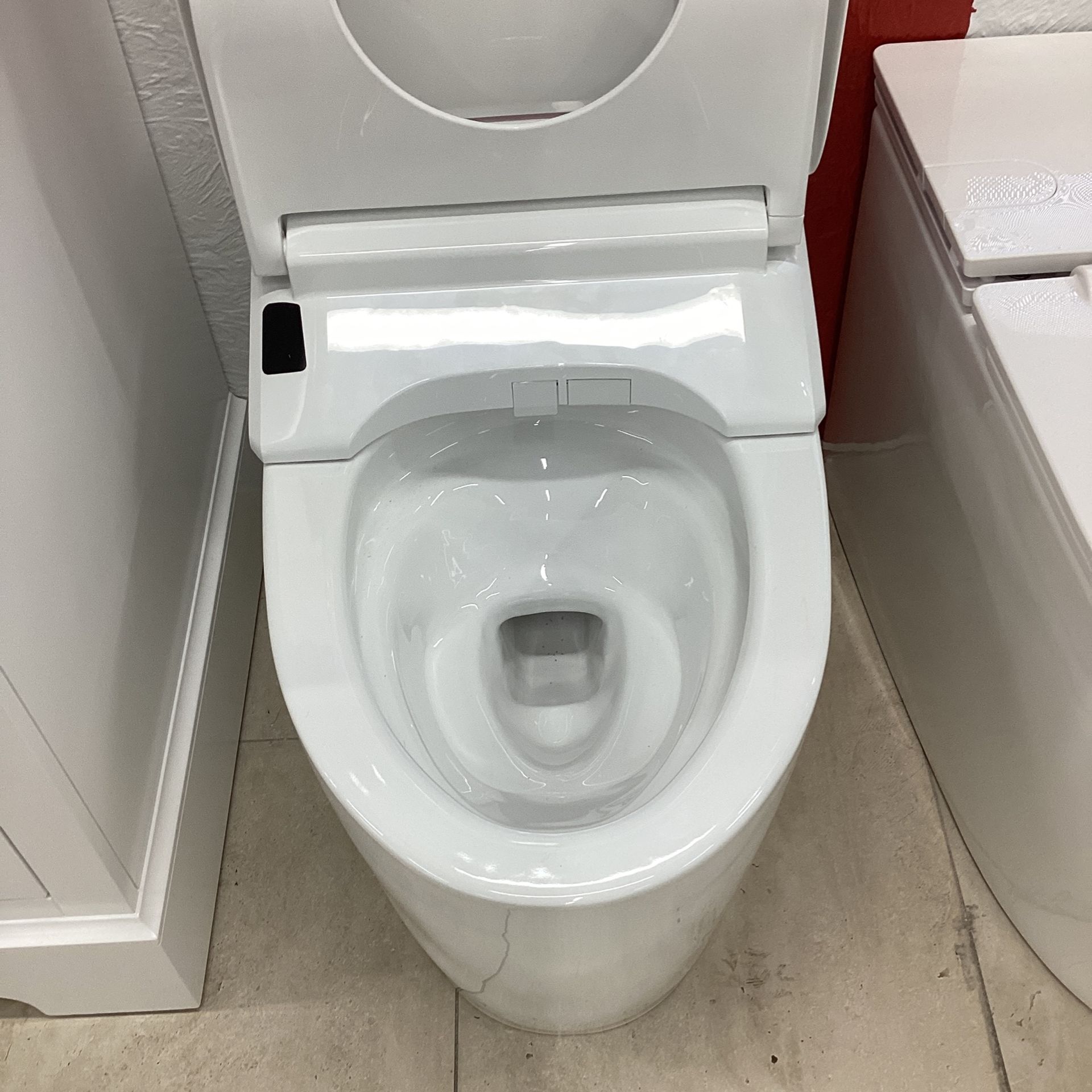 ToTo G450 Smart Toilet Available Today On Sale Fully Automatic Tons Of Features Fully Skirted Standard Installation