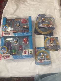 Brand new sonic toys