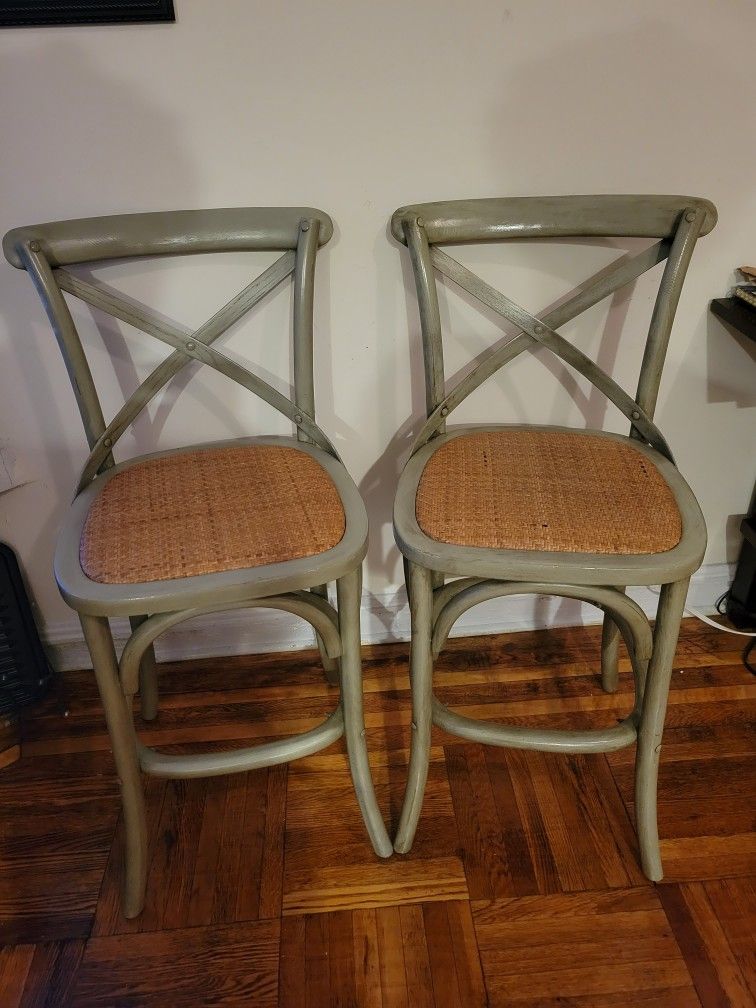 High Chair/Bar Stool