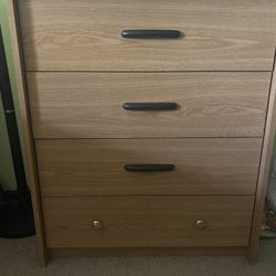 4 Drawer Chest