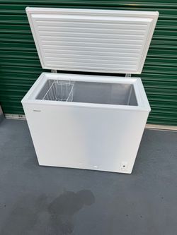 Freezer Large household deep chest hard to find size