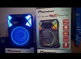 Speakers Pioneer