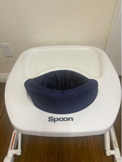 Joovy Spoon Baby Walker.