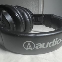 🎧 Audio-Technica ATH-M20x Headphones – Pro Sound – $40 OBO