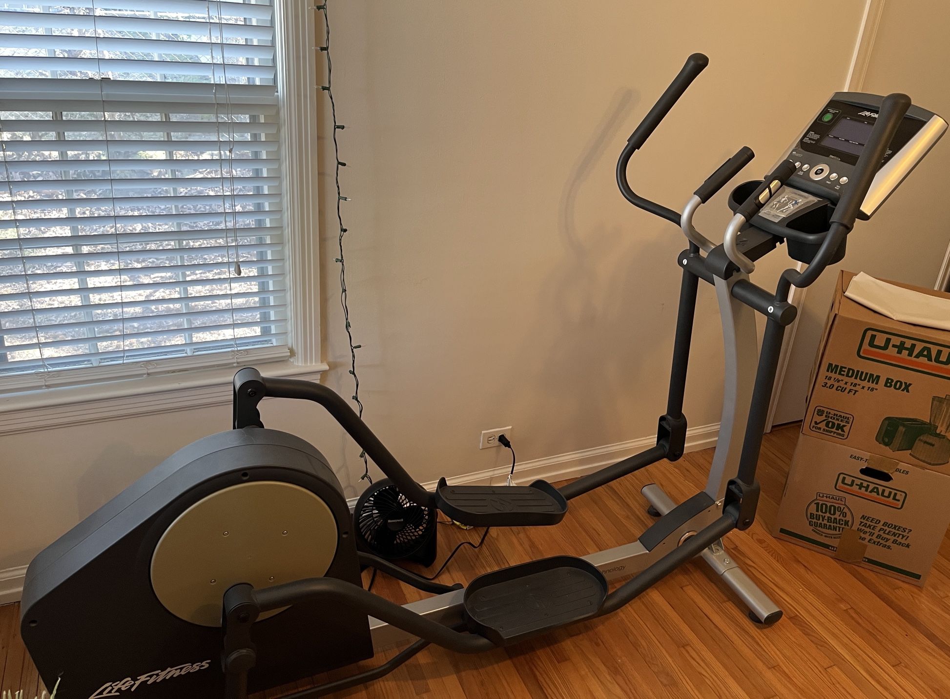 Life Fitness X1 Elliptical