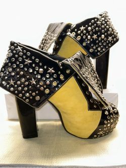 Issue Gold Velvet Lace Up Booties Platform shoes size  11