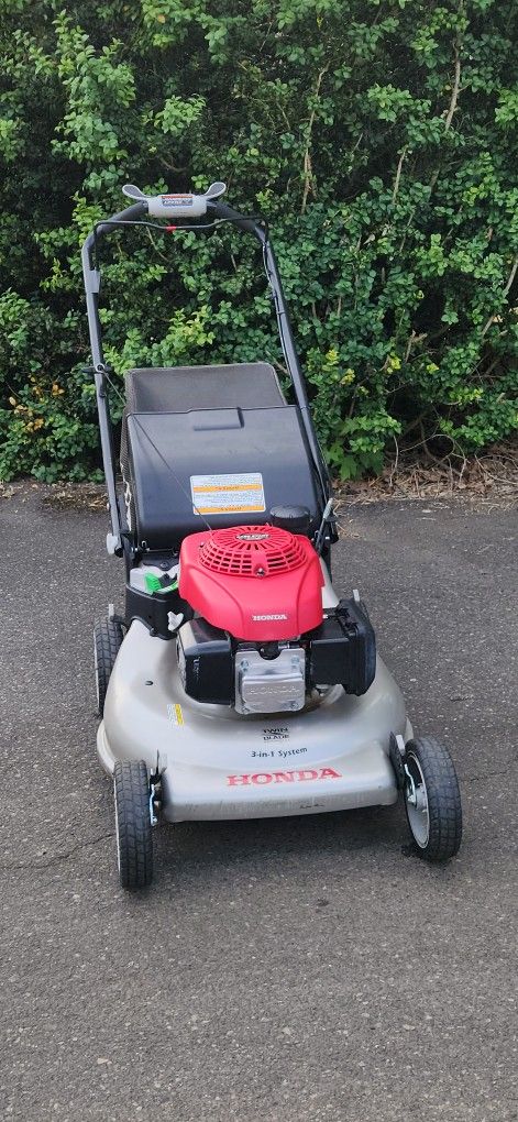 Honda Self Propelled Lawn Mower!