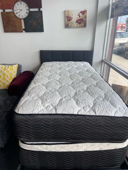 Twin mattress