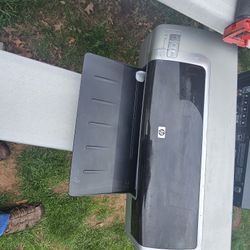 HP Photosmart Pro B8350 Digital Photo Inkjet wide Printer, does not have power, for parts or fix it.