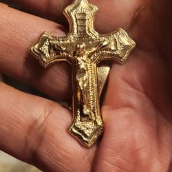10kbReal gold cross