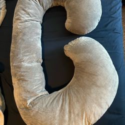 Pregnancy Pillow