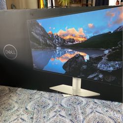 Dell Ultra Sharp 24 Monitor