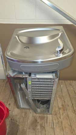 Water  fountain , prep table , hand sink