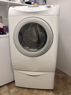 GAS Dryer W Pedestal