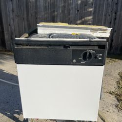 Free GE Dishwasher In PB 92109