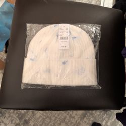 White Beanie