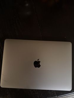 MacBook Air (M1, 2020)