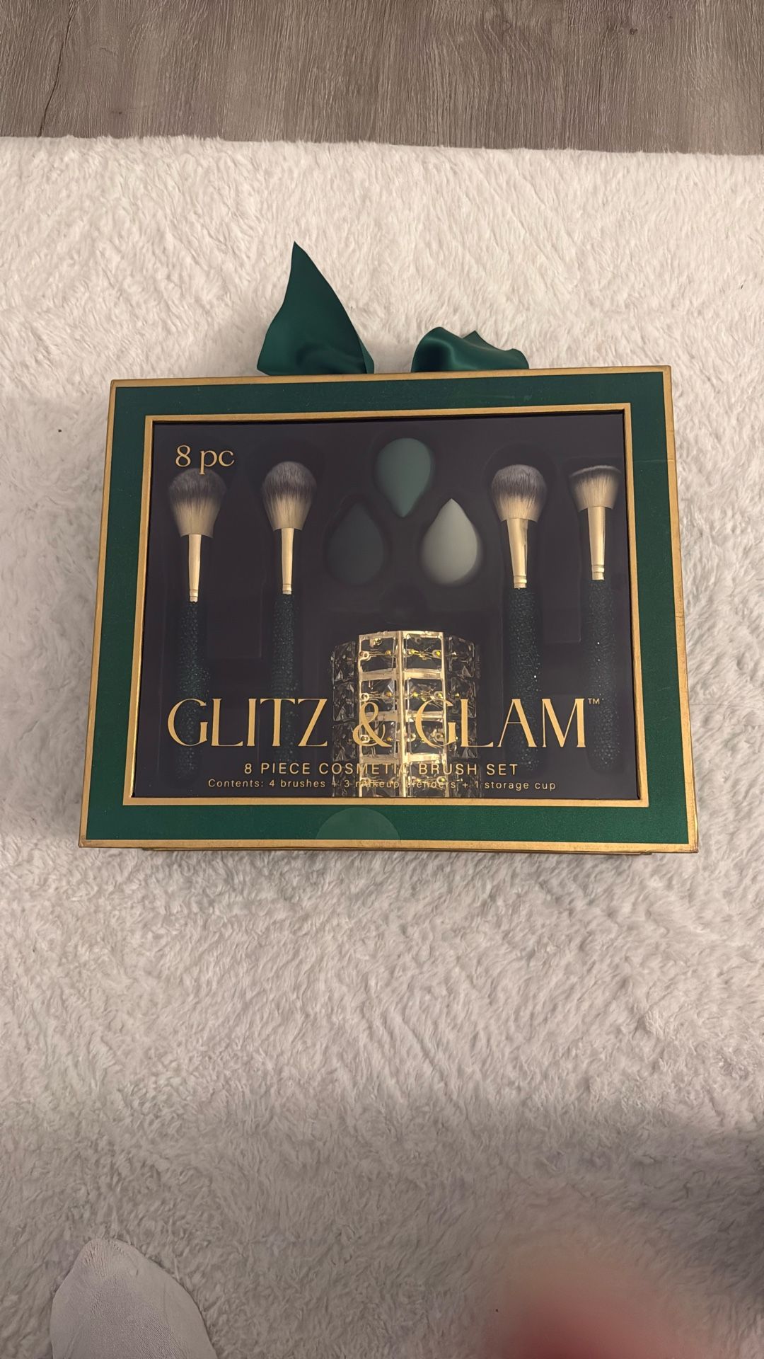 Exclusive Hunter Green Glitz And Glam Brush Set