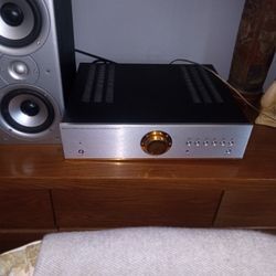 Musical Fidelity A300 Dual Mono Amplifier