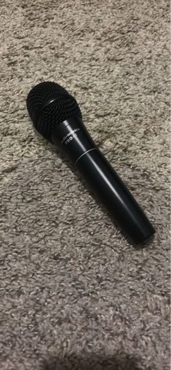Audio-Technica pro 61 Dynamic mic.