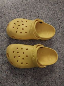 Crocs /size 7.5