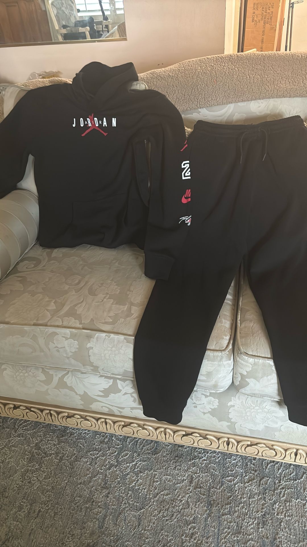 Jordan Jogger Sweatsuit Boys Age 13-14