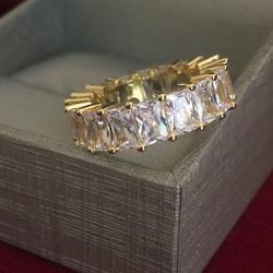 18k Gold Plated Ring Unisex Band Wedding Engagement Casual Ring Size 6,7,8,9,10 Available 